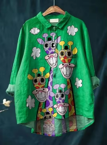 Elegant Colorful blouse with giraffe print