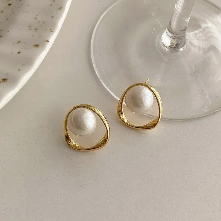 Vintage Pearl Earrings Emma